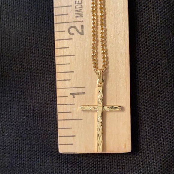 Gold Tone Cross with 18 Inch Chain - Picture 2 of 3
